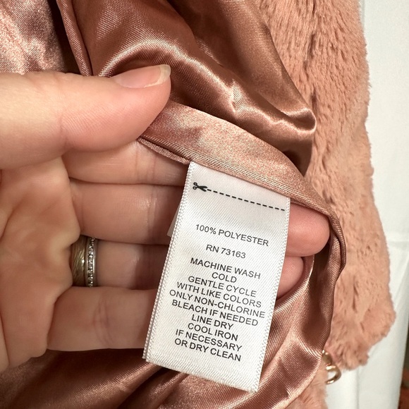 CUPIO ROSE PINK PLUSH JACKET - Picture 6 of 6